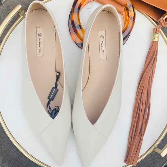 Zara Shoes - • nwt massimo dutti pointed toe flats •